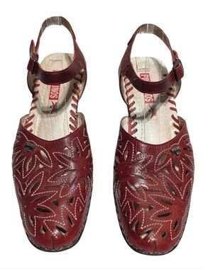 PIKOLINOS LEATHER LASER CUT SLING BACK WEDGE SHOES RED SZ 37 (6.5-7)